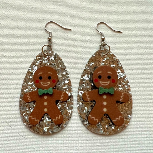 Dynamic Duo Designs Jewelry - Christmas Gingerbread with green tie silver glitter earrings